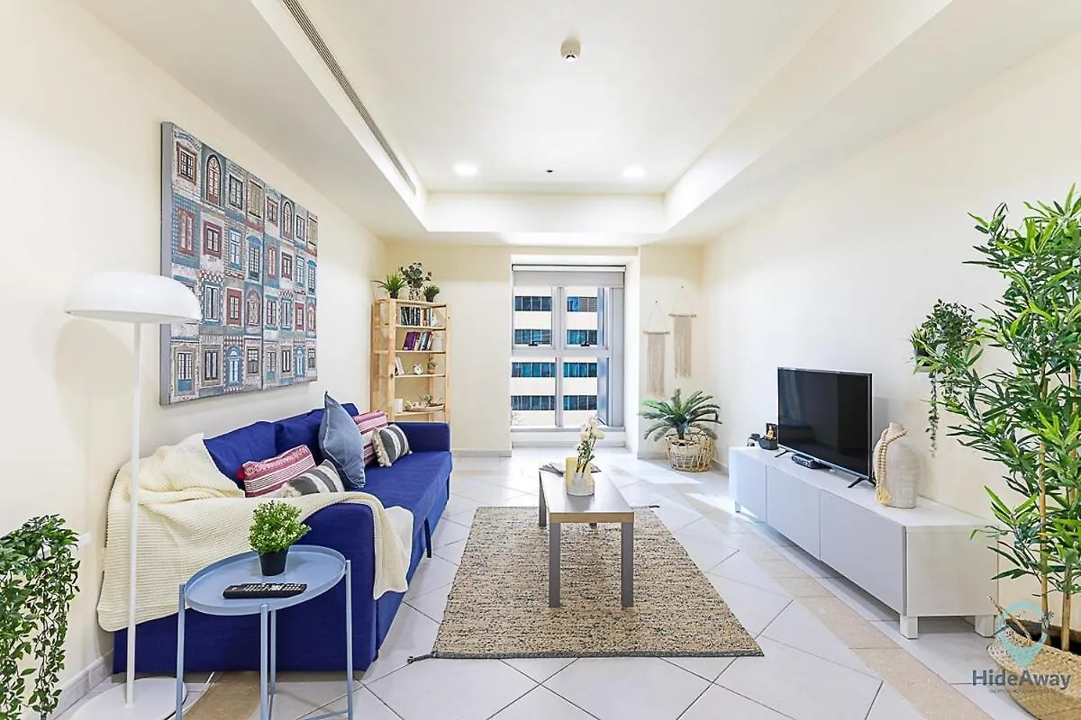 1 Bedroom Blue Chic Dubai Marina, Steps To Beach! 0*,  阿拉伯联合酋长国