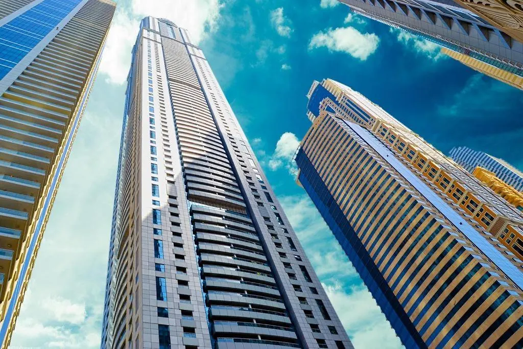 1 Bedroom Blue Chic Dubai Marina, Steps To Beach!