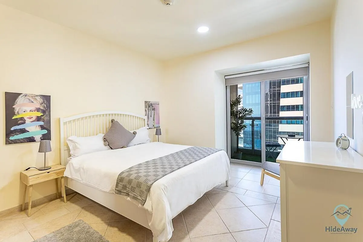 公寓 1 Bedroom Blue Chic Dubai Marina, Steps To Beach! 阿拉伯联合酋长国