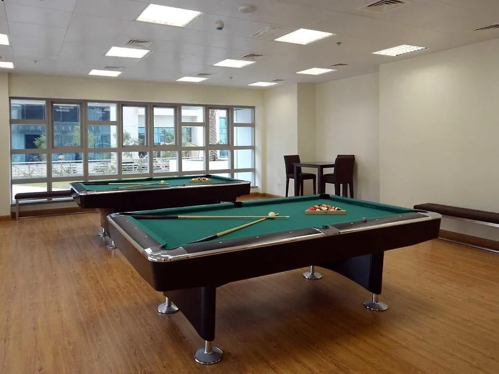 1 Bedroom Blue Chic Dubai Marina, Steps To Beach! Apartment