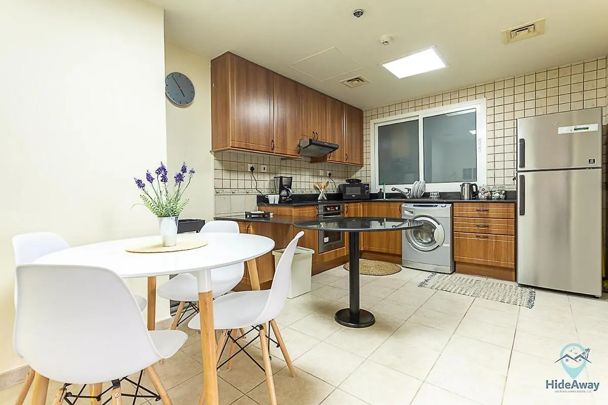 1 Bedroom Blue Chic Dubai Marina, Steps To Beach! United Arab Emirates