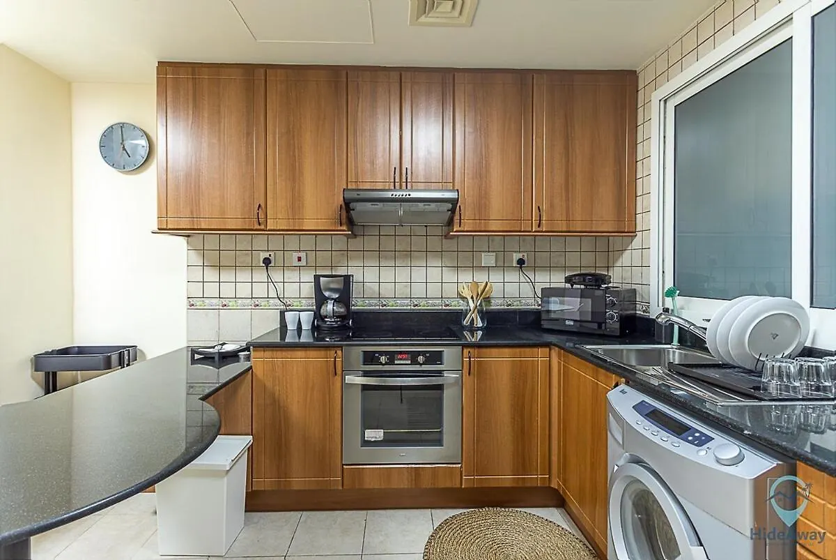 1 Bedroom Blue Chic Dubai Marina, Steps To Beach! United Arab Emirates